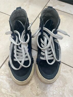 Modern Vintage Navy Blue High-Top Sneakers with White Laces
